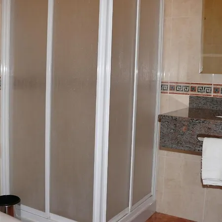 Hostel Muntanya Artesa de Segre